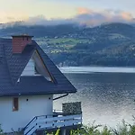 Z Pomostem *