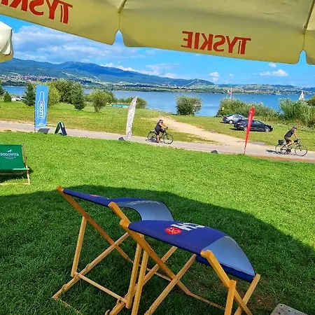 Z Pomostem Nad Jeziorem Czorsztynskim