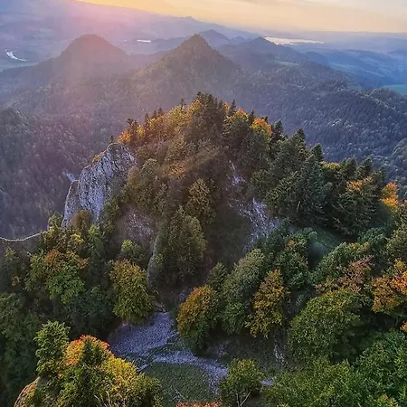 Z Pomostem Nad Jeziorem Czorsztynskim Chalet *